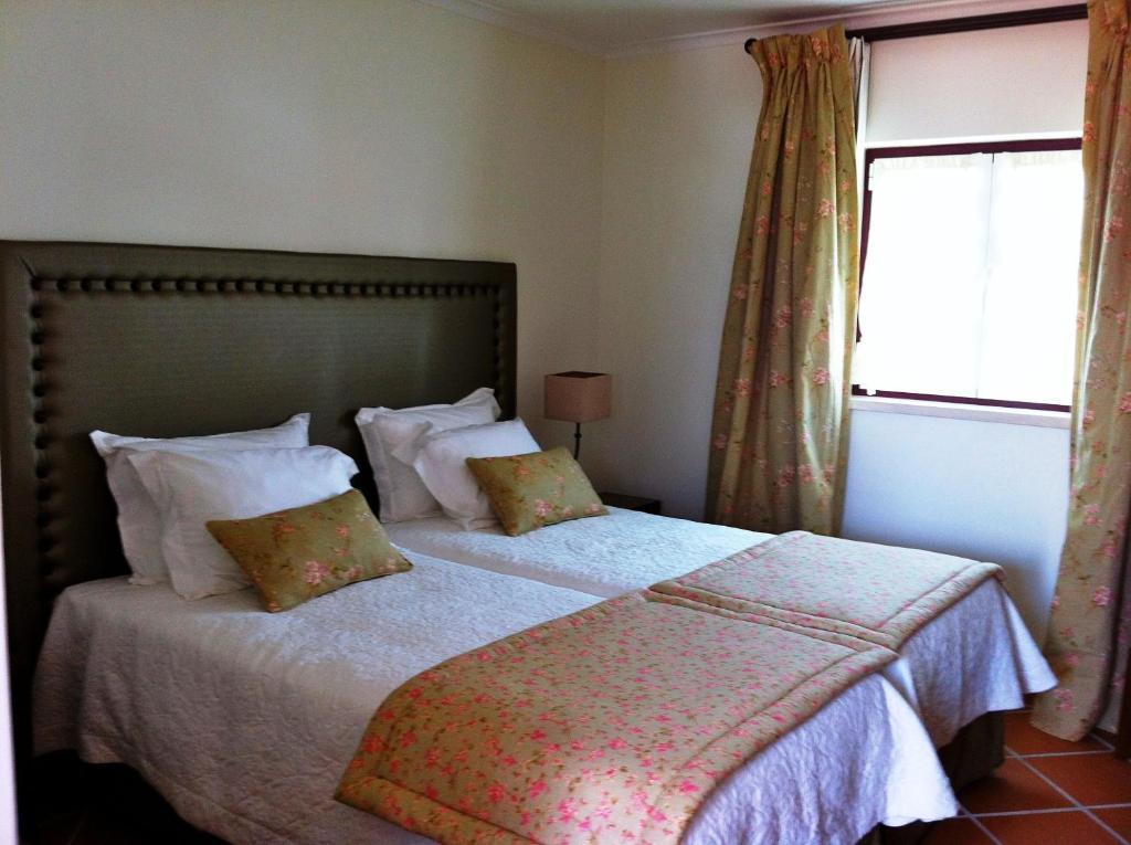 Casa do Largo - Golegã - Turismo de Habitação Quarto foto