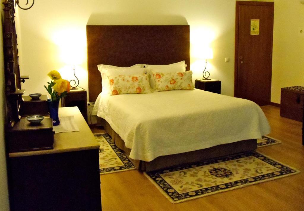 Casa do Largo - Golegã - Turismo de Habitação Quarto foto